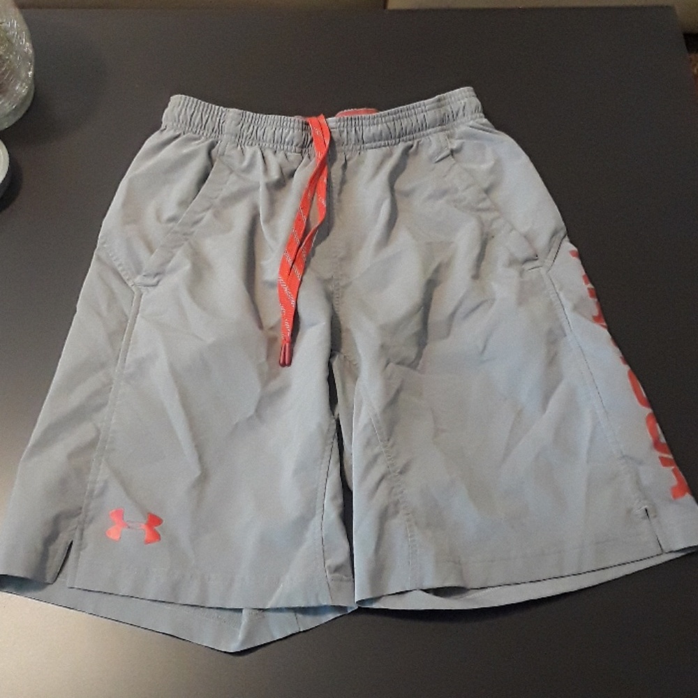 Men shorts